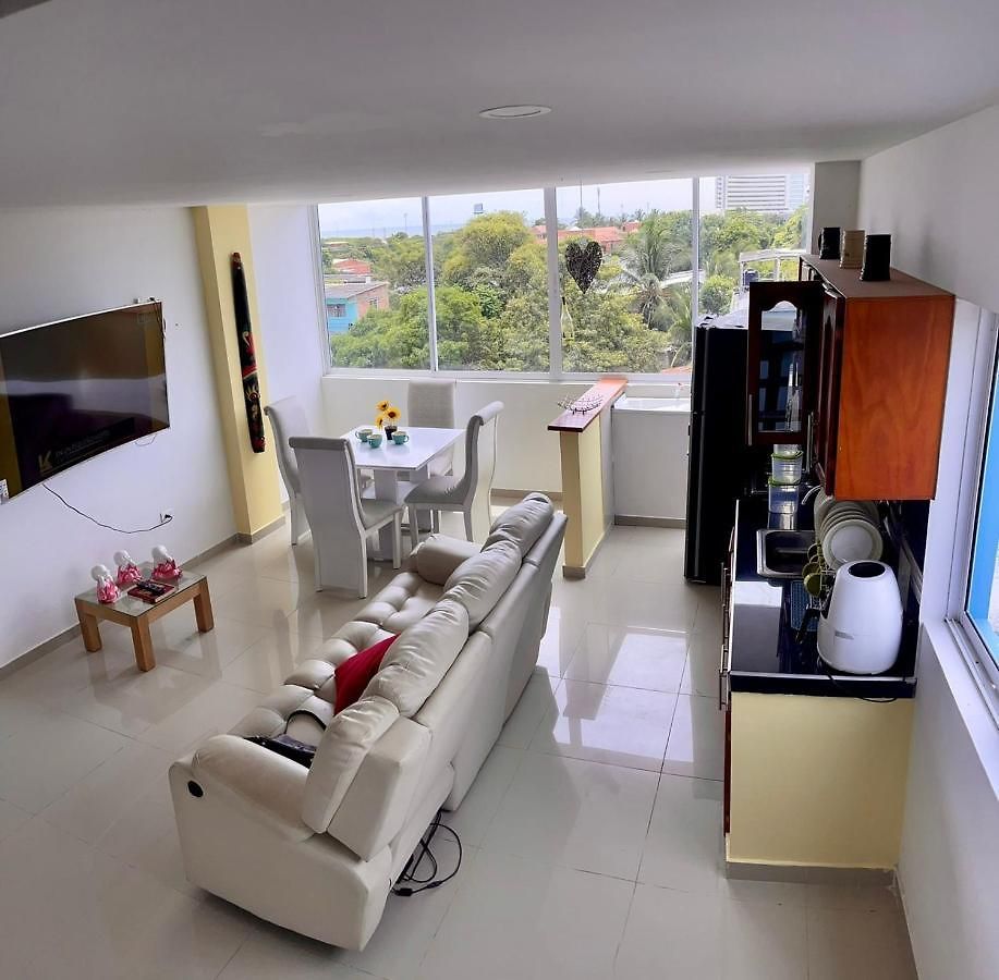Apartamento 401 *